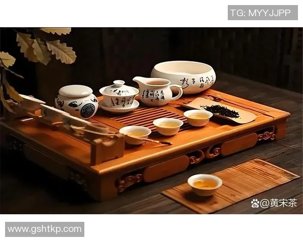 茶具之美：探索古今茶器的文化传承与艺术价值