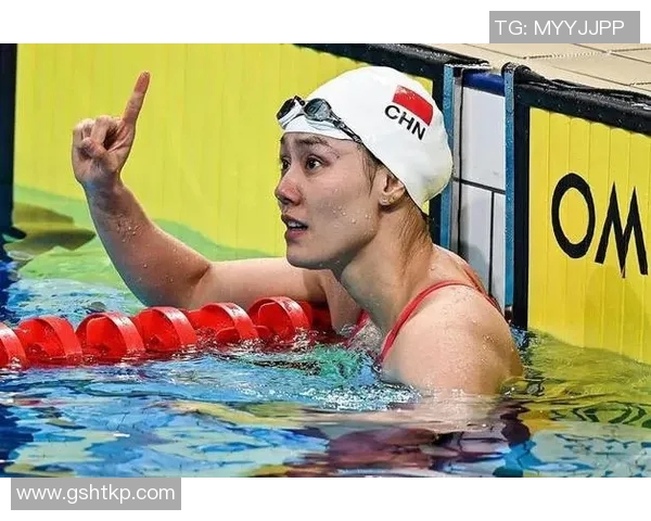 泳池明星风采尽显 游泳世界中的璀璨之星如何塑造独特魅力